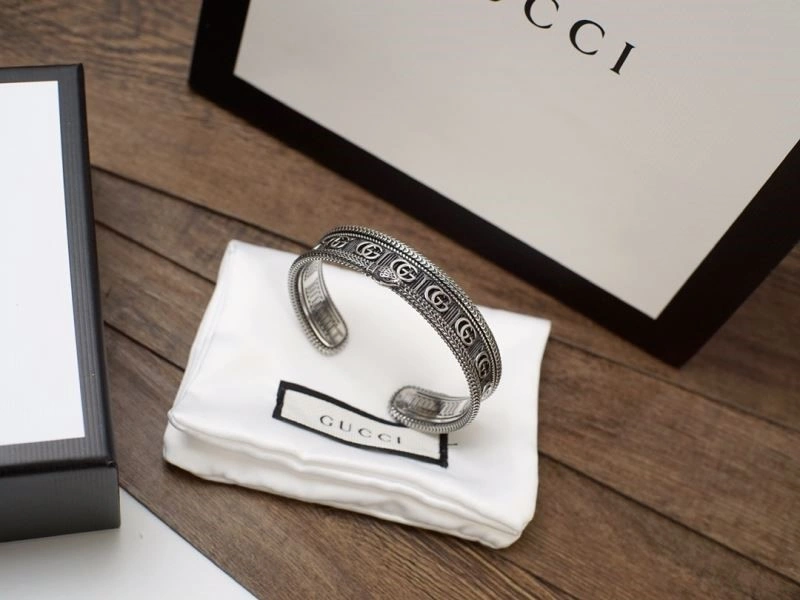 WeatherProof Gucci Bracelets 244149