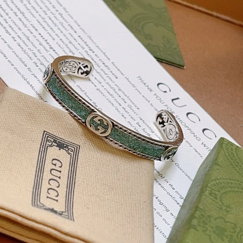 SmoothTexture Gucci Bracelets 244157
