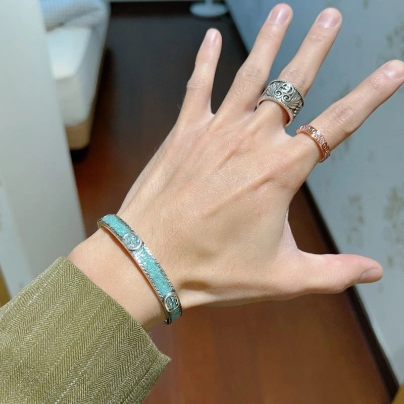 SmoothTexture Gucci Bracelets 244157