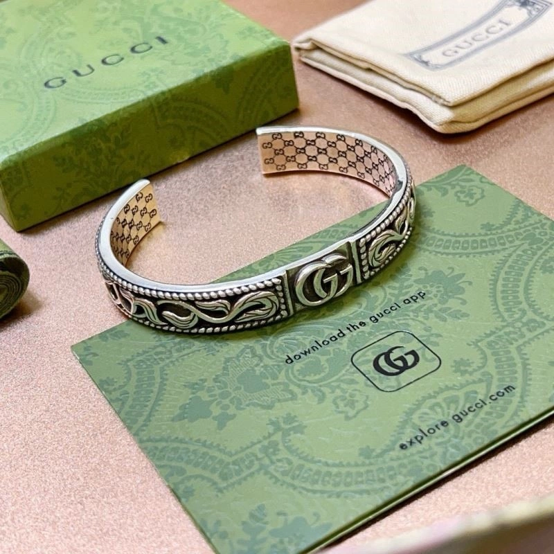 Minimalist Gucci Bracelets 244133