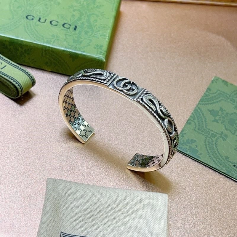 Minimalist Gucci Bracelets 244133