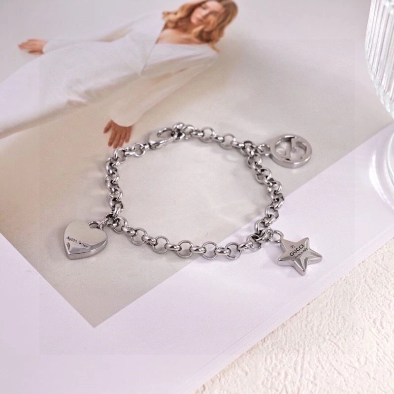 Minimalist Gucci Bracelets 244131