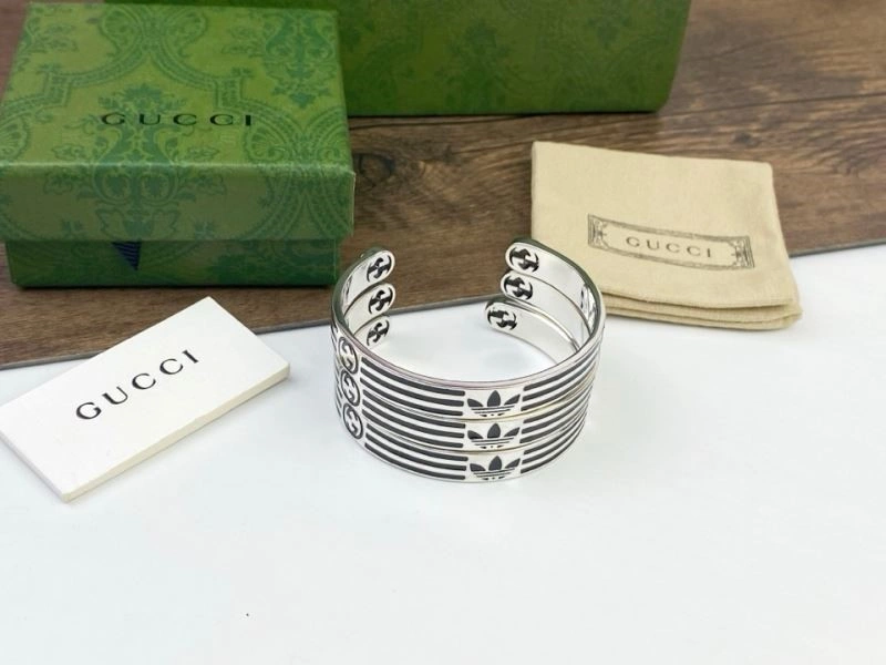 Gucci Bracelets StreetReady 244109