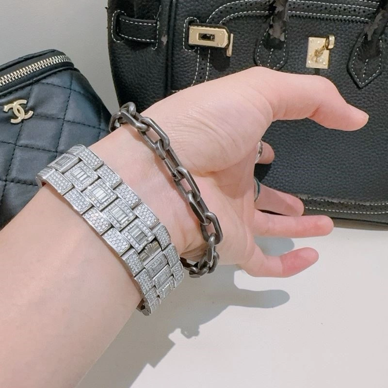 Versatile Gucci Bracelets 244093