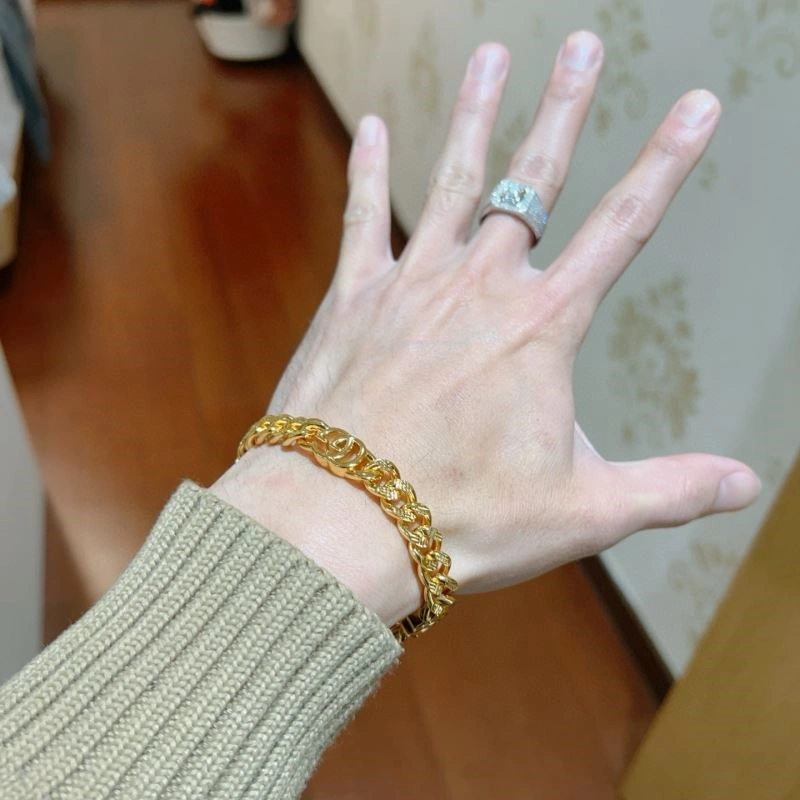 Gucci Bracelets Breathable 243917