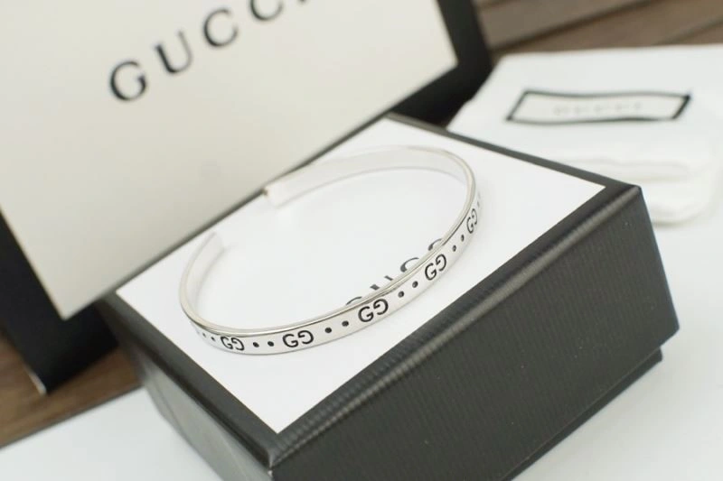 Gucci Bracelets Stretchable 243891