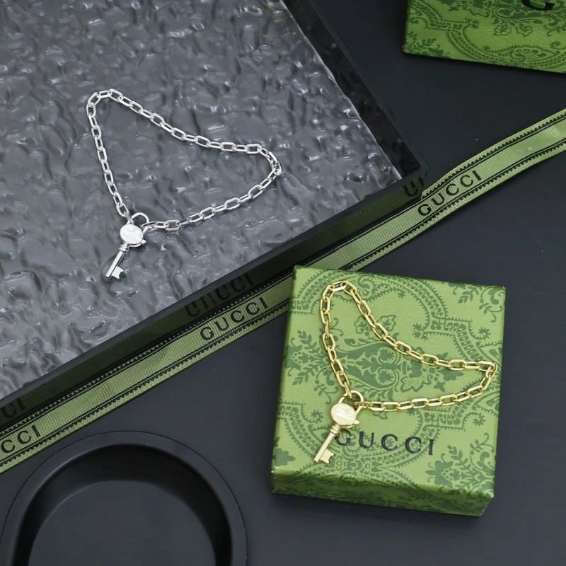 WaterResistant Gucci Bracelets 243902