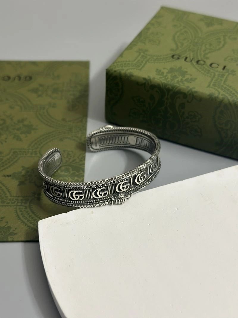 Gucci Bracelets SmartChoice 243863