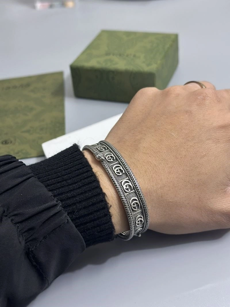 Gucci Bracelets SmartChoice 243863