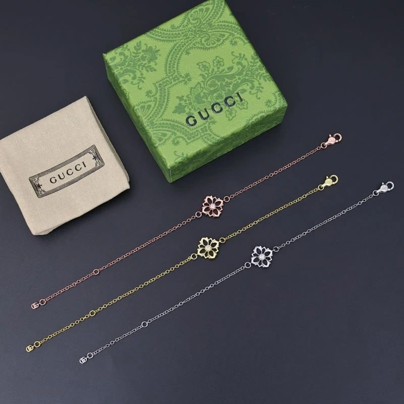 RelaxedFit Gucci Bracelets 243848