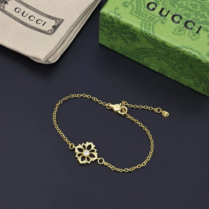 RelaxedFit Gucci Bracelets 243848