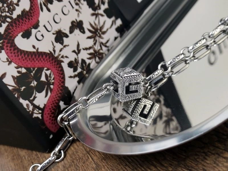 Gucci Bracelets SmartChoice 243809