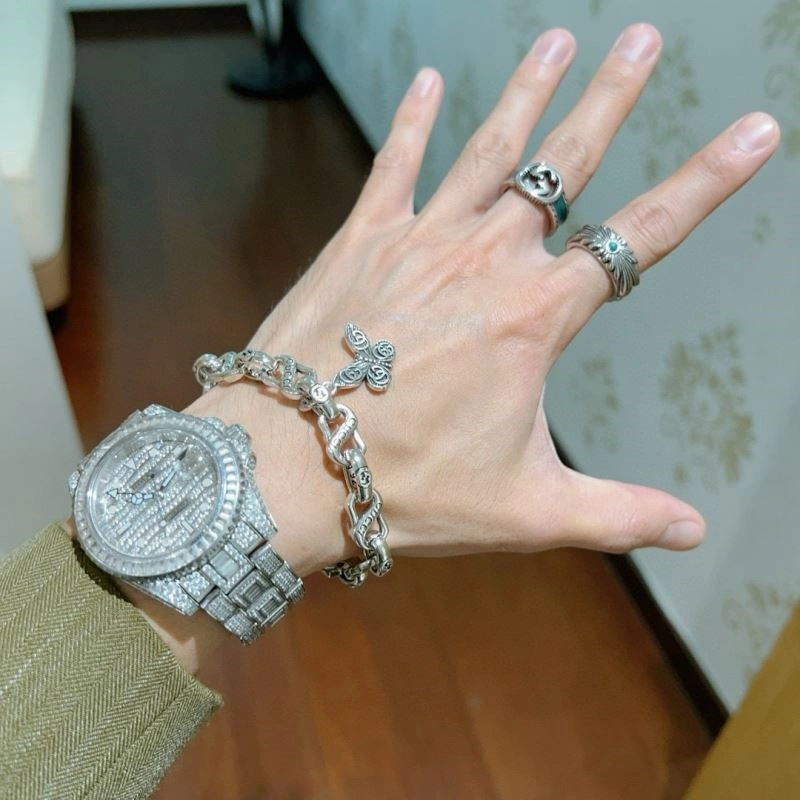 ZipUp Gucci Bracelets 243824