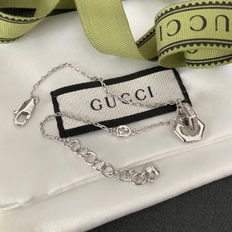 Affordable Gucci Bracelets 243804