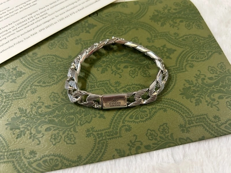Classic Gucci Bracelets 243797