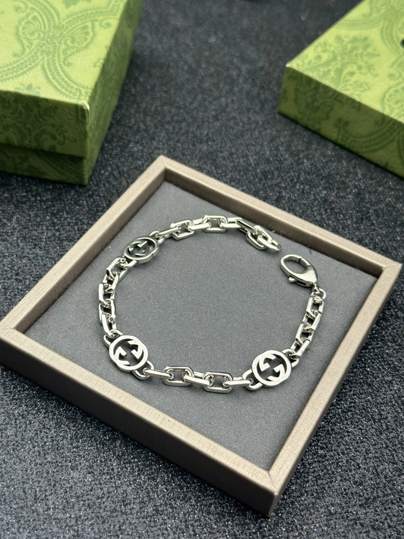 Affordable Gucci Bracelets 243766