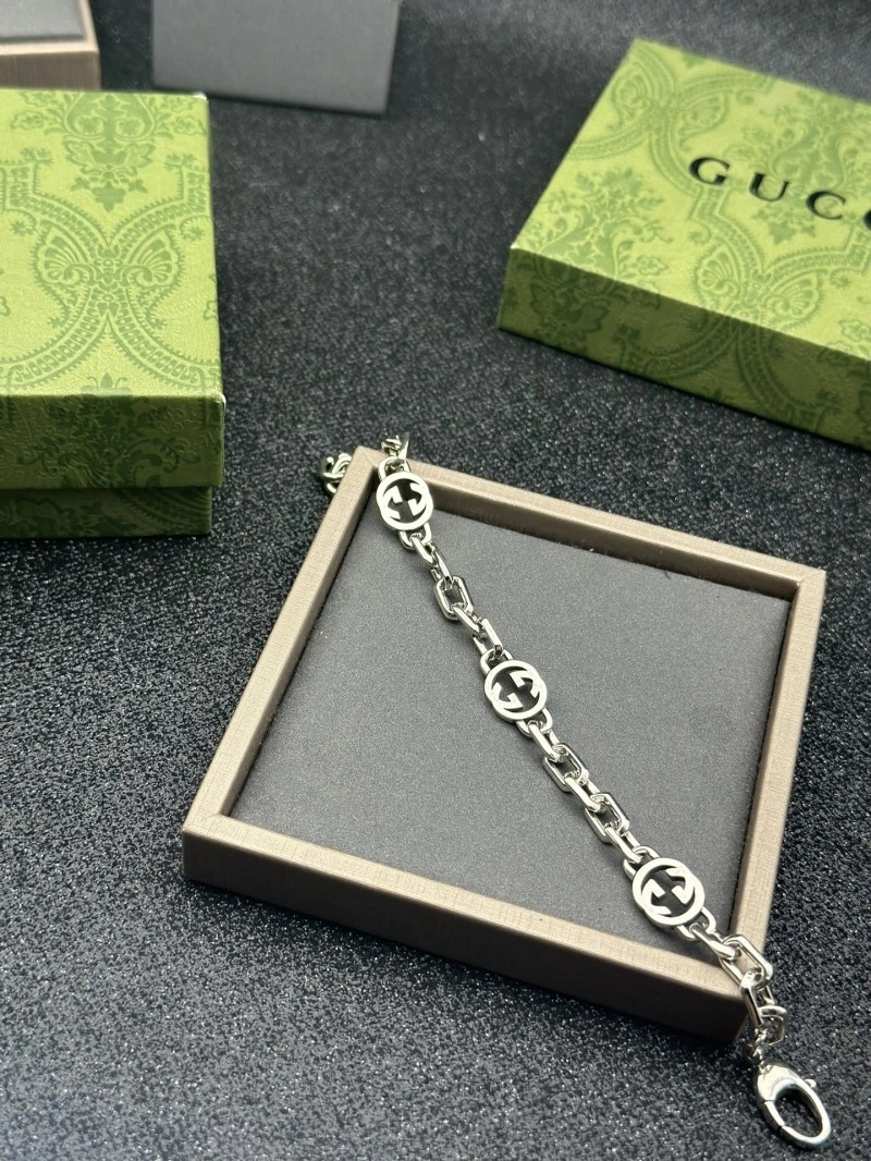 Affordable Gucci Bracelets 243766