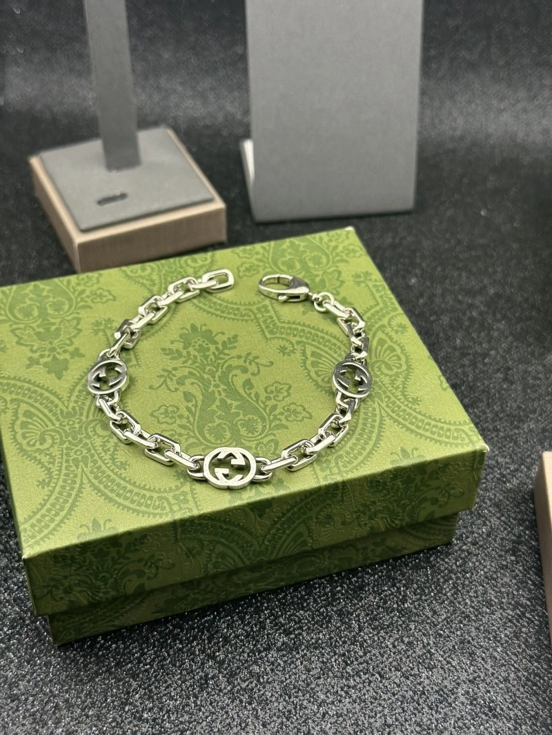 Affordable Gucci Bracelets 243766