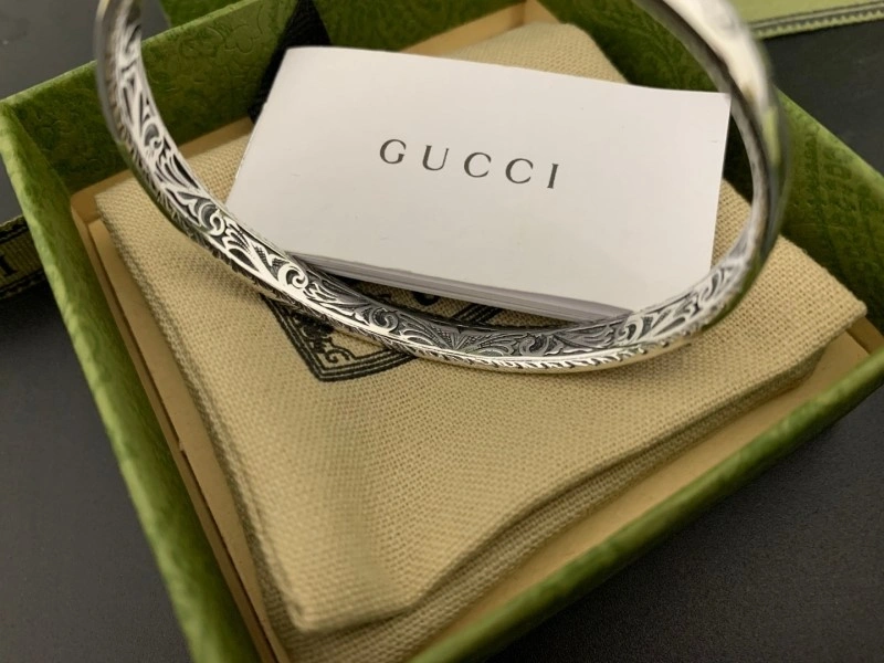 MoistureWicking Gucci Bracelets 243774