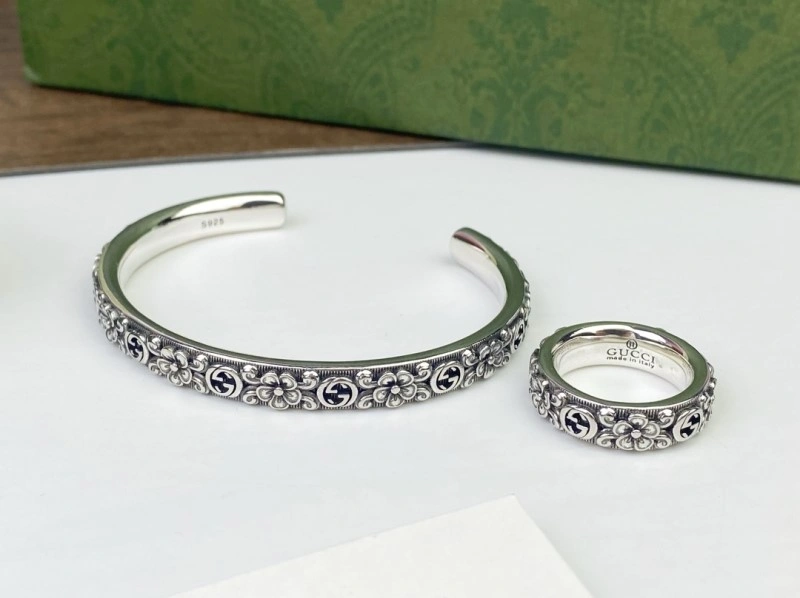 Gucci Bracelets WeatherProof 243772