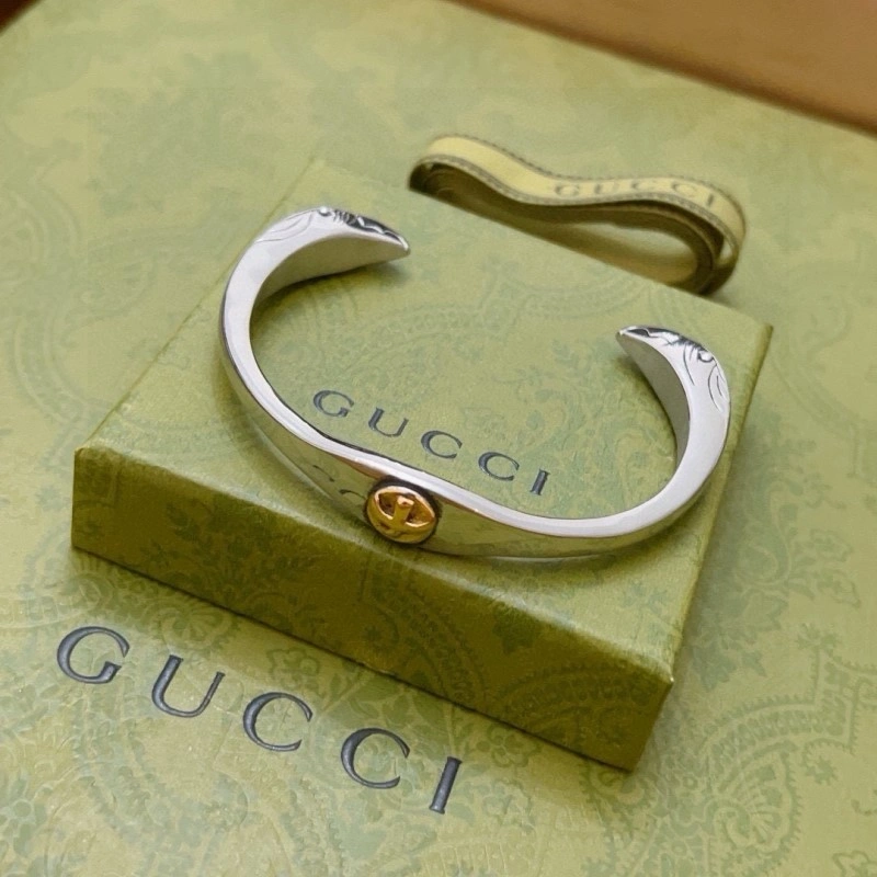 Lightweight Gucci Bracelets 243771