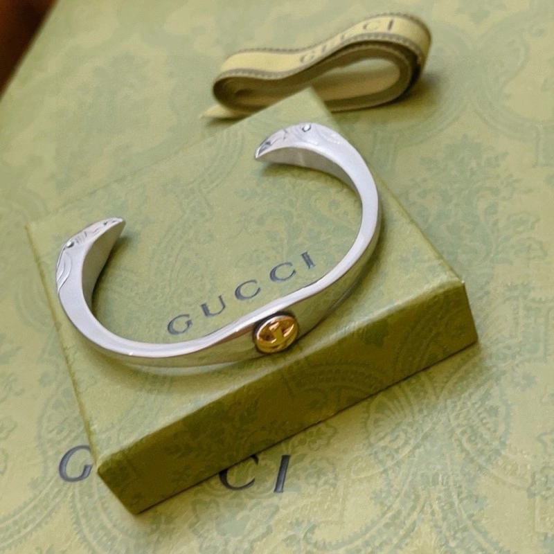 Lightweight Gucci Bracelets 243771