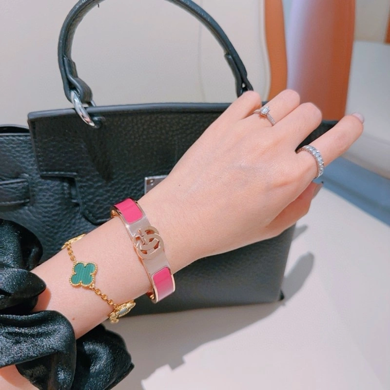 Gucci Bracelets AllSeason 243769