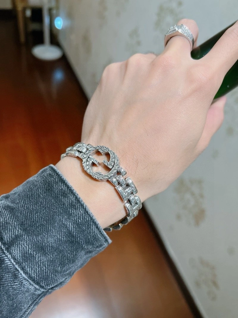 Gucci Bracelets Vibrant 243790