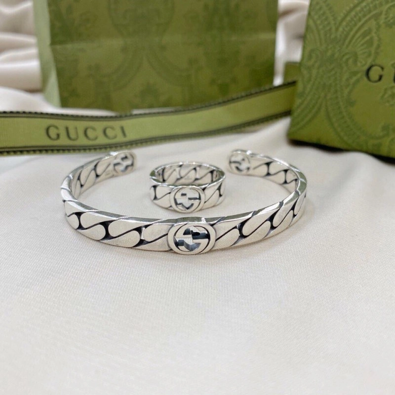 Resilient Gucci Bracelets 243783