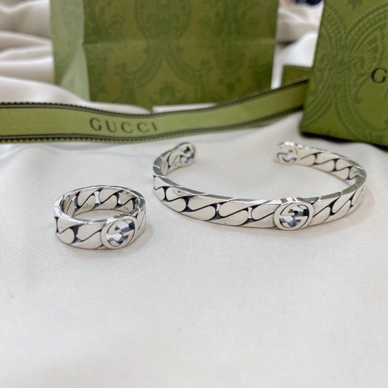 Resilient Gucci Bracelets 243783