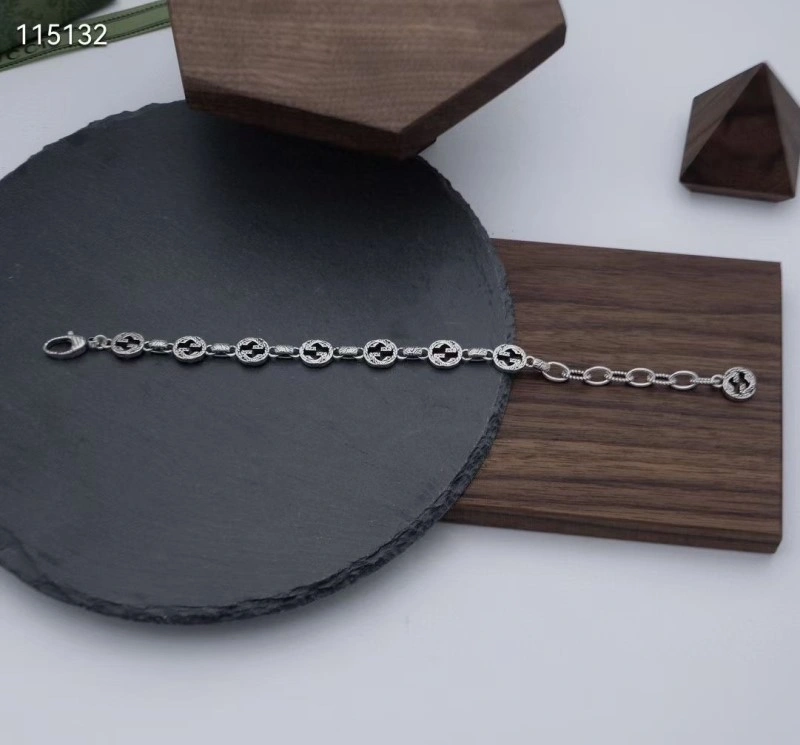 Elegant Gucci Bracelets 243770