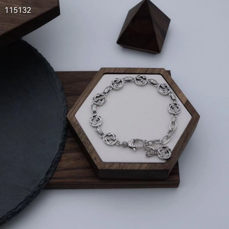 Elegant Gucci Bracelets 243770