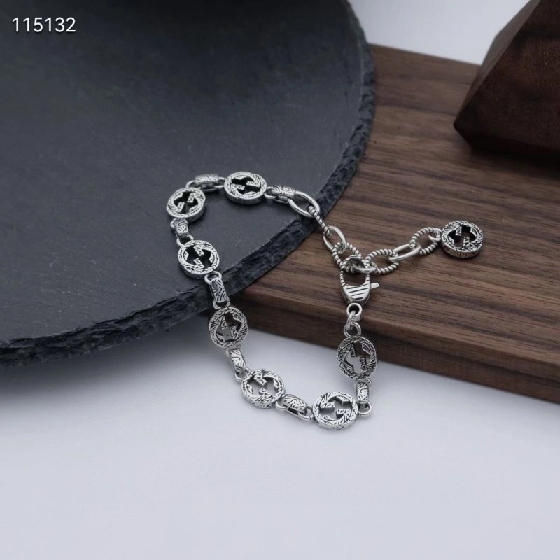 Elegant Gucci Bracelets 243770