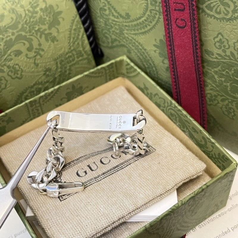 Sleek Gucci Bracelets 243463