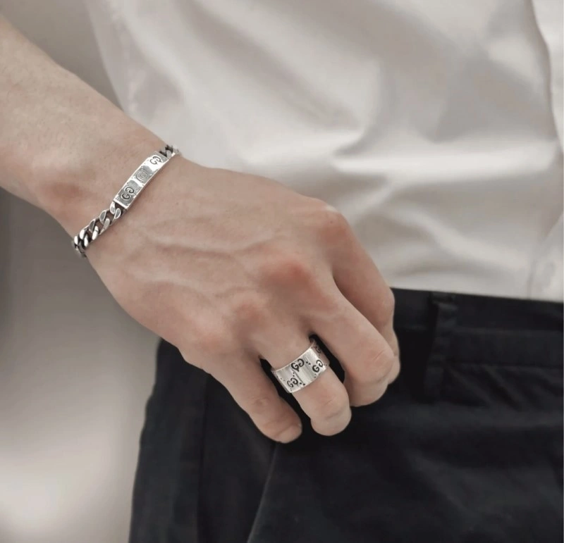 Sleek Gucci Bracelets 243463