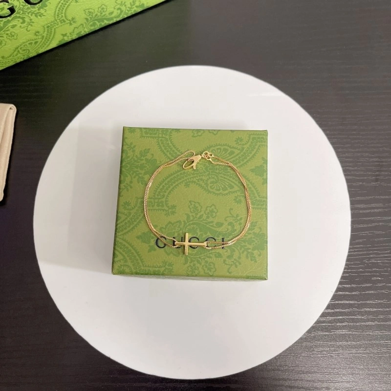 WaterResistant Gucci Bracelets 243443