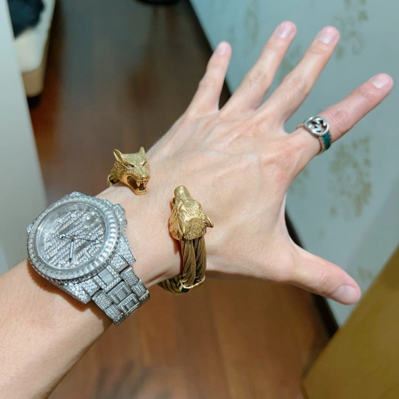 Bold Gucci Bracelets 243435