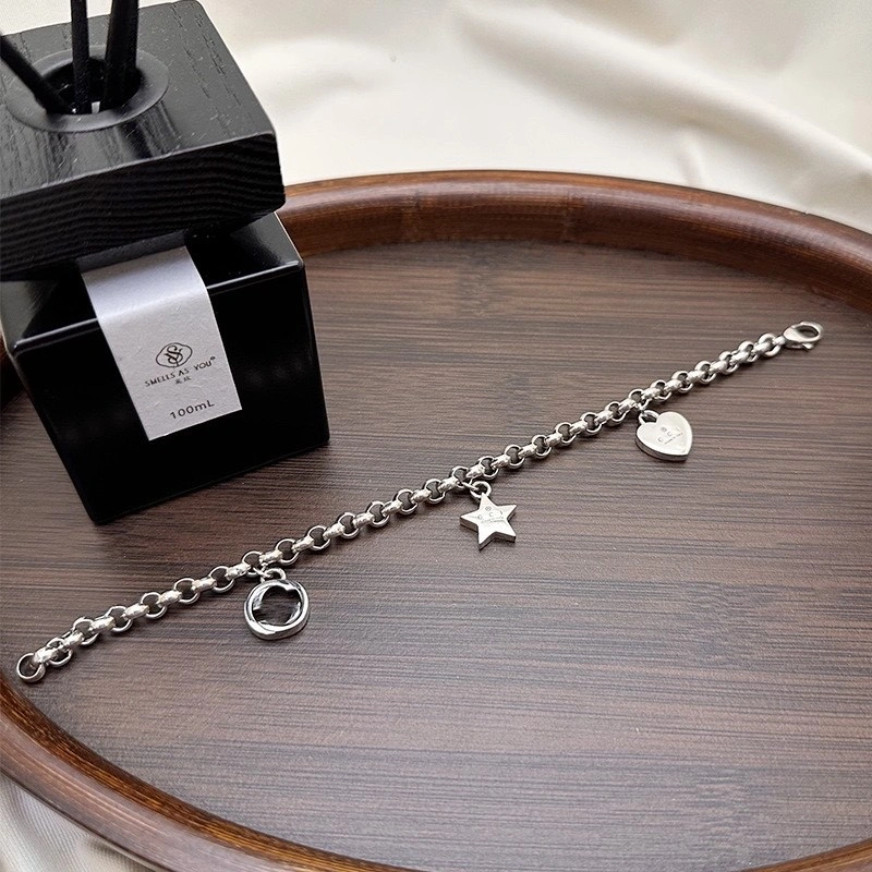 Gucci Bracelets Elegant 243434