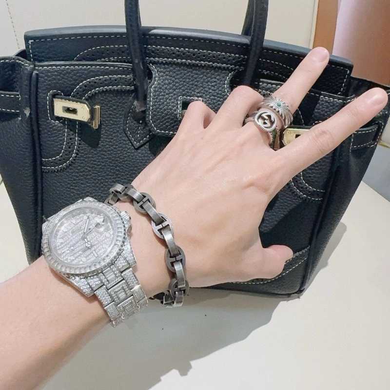 Gucci Bracelets SmoothTexture 243441