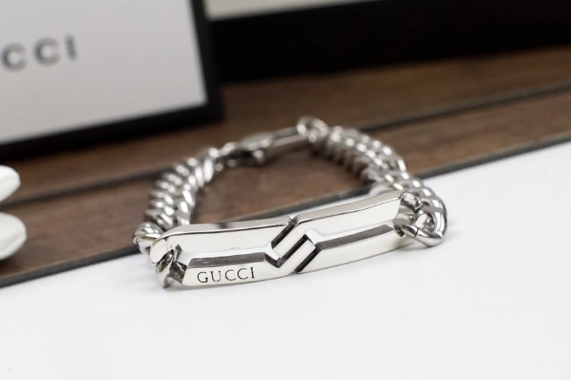 Chic Gucci Bracelets 243420