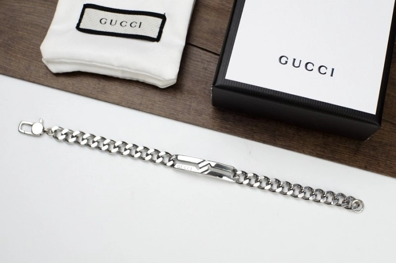 Chic Gucci Bracelets 243420