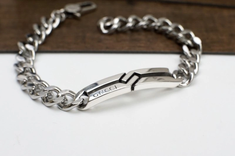 Chic Gucci Bracelets 243420