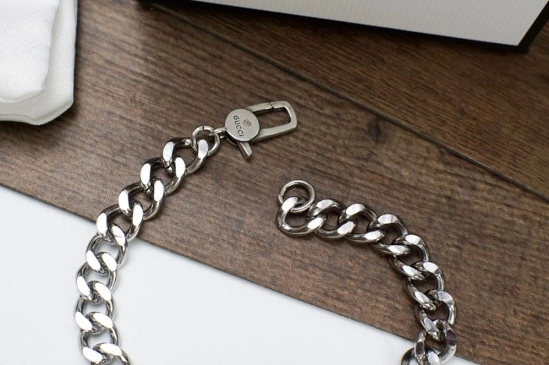 Chic Gucci Bracelets 243420