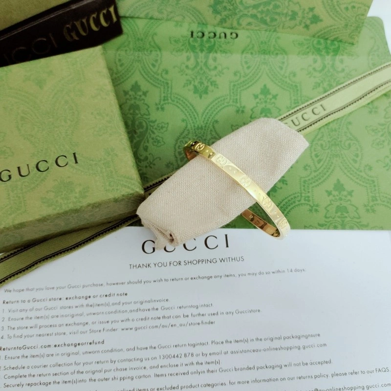 Minimalist Gucci Bracelets 243398