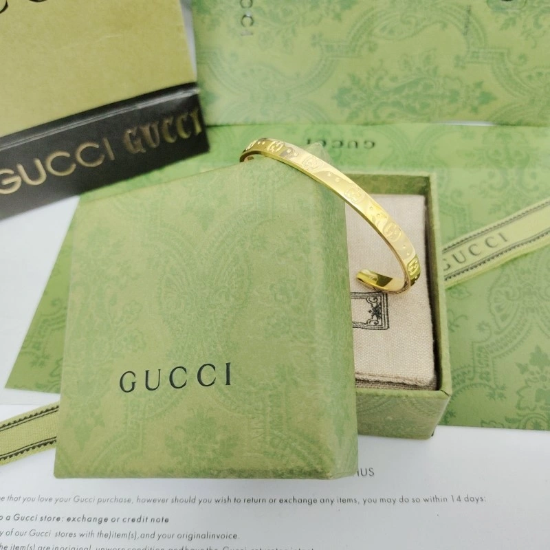 Minimalist Gucci Bracelets 243398