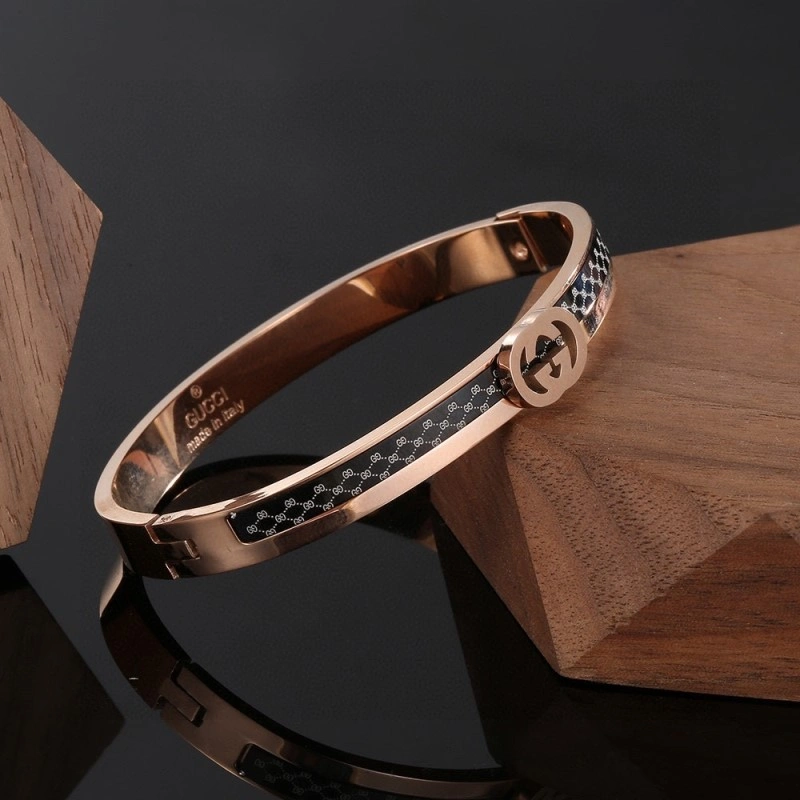 Supportive Gucci Bracelets 243392