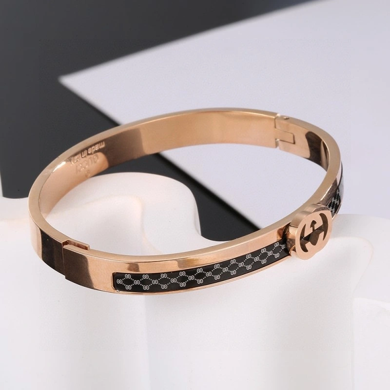 Supportive Gucci Bracelets 243392
