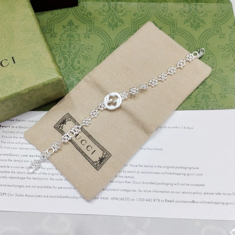 Breathable Gucci Bracelets 243394