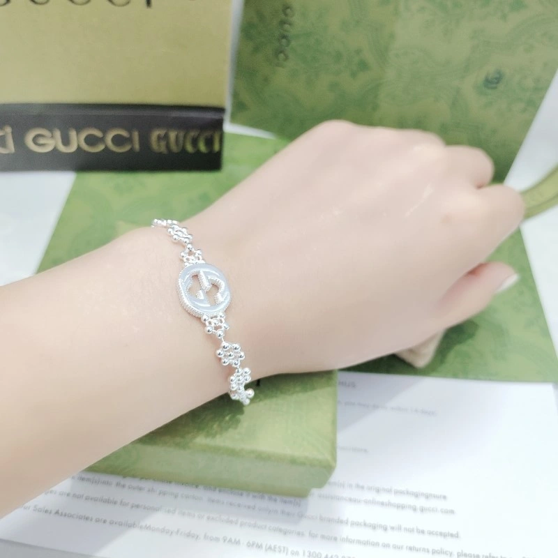 Breathable Gucci Bracelets 243394
