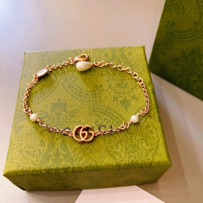 Affordable Gucci Bracelets 243350